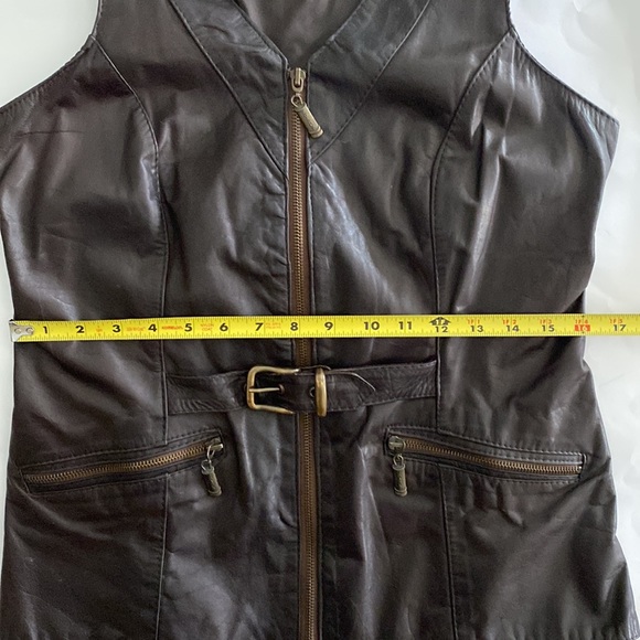 Beautiful Genuine Leather Vest - Picture 13 of 13